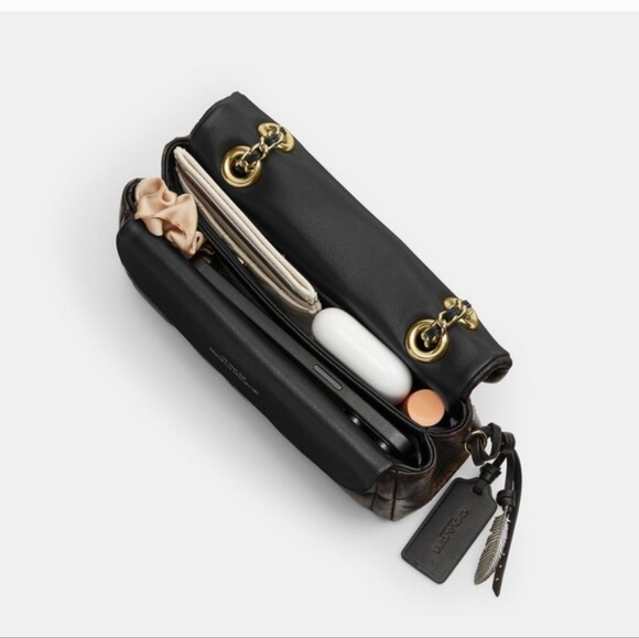 Coach Tabby Shoulder Bag 20 w/ Quilting Chain, Leather Straps Loved Leather - Picture 15 of 16